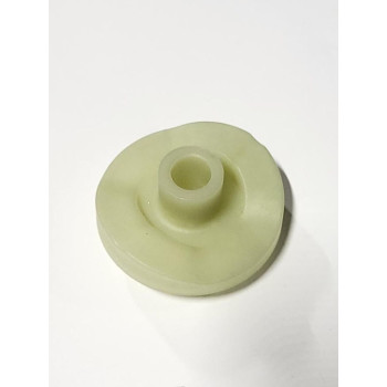 Priekšējās ass daļa zāles pļāvējam TB53S13 6. daļai