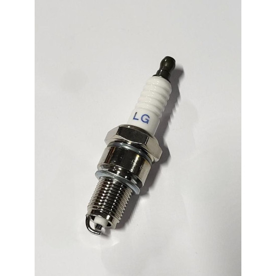 Свеча зажигания двигателя газонокосилок QL41S-139, QL46P-139 и QL46P-139E