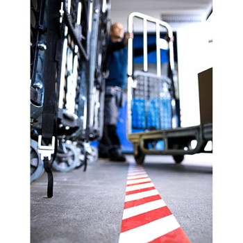 lenta tesa® PRO Marķējums, brīdinājuma, sarkanbalta, 50 mm, L-33 m