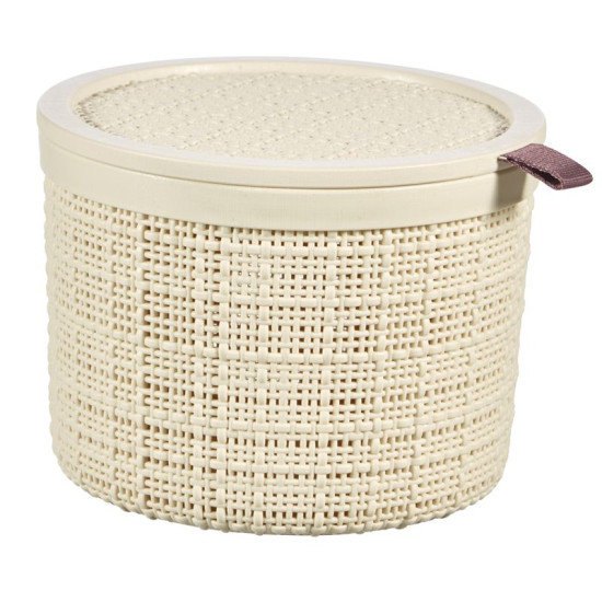 <p>The jute round basket with lid is a small 2-liter basket inspired by handmade textiles. Made of 100% recycled plastic, the small box is perfect for use in the office, bathroom or kitchen, just like the rest of the Jute edition.</p>