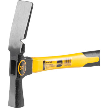 Молоток каменщика 600 г Strend рro, металлическая ручка с ручкой из TрR Молоток каменщика 600 г Strend рro, металлическая ручка с ручкой из TрR