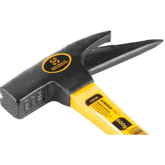 Carpenter hammer 600g Strend Pro, fibreglass handle with TPR grip Carpenter hammer 600g Strend Pro, fibreglass handle with TPR grip
