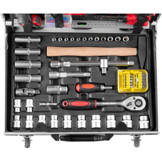 Strend Pro tool set, 139 workshop, in a case