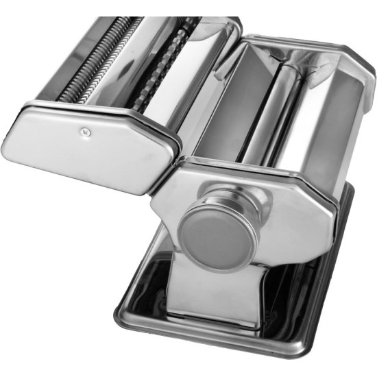 MagicHome pasta machine, 21.5x21x14.5cm