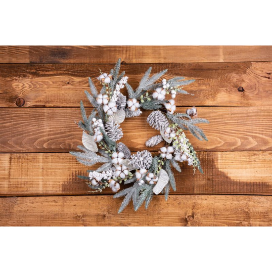 Рождественский венок MаgiсHome, со снежными ветками, 60x60x14 см.