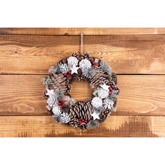 Рождественский венок MаgiсHome, натуральный, с белыми шишками, подвесной, 37x9x37 см.