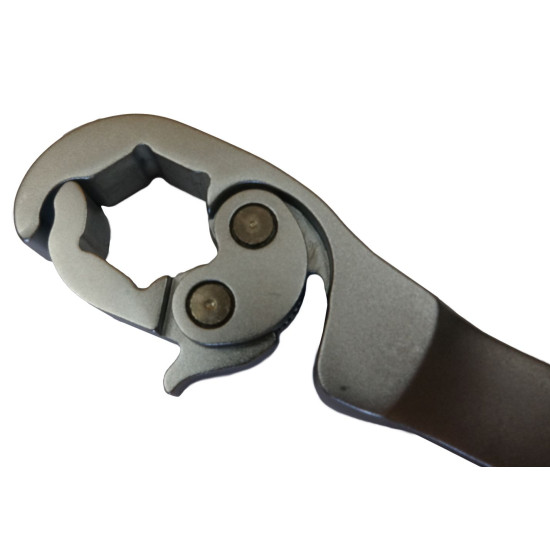 Atslēga 17mm ar satverēju